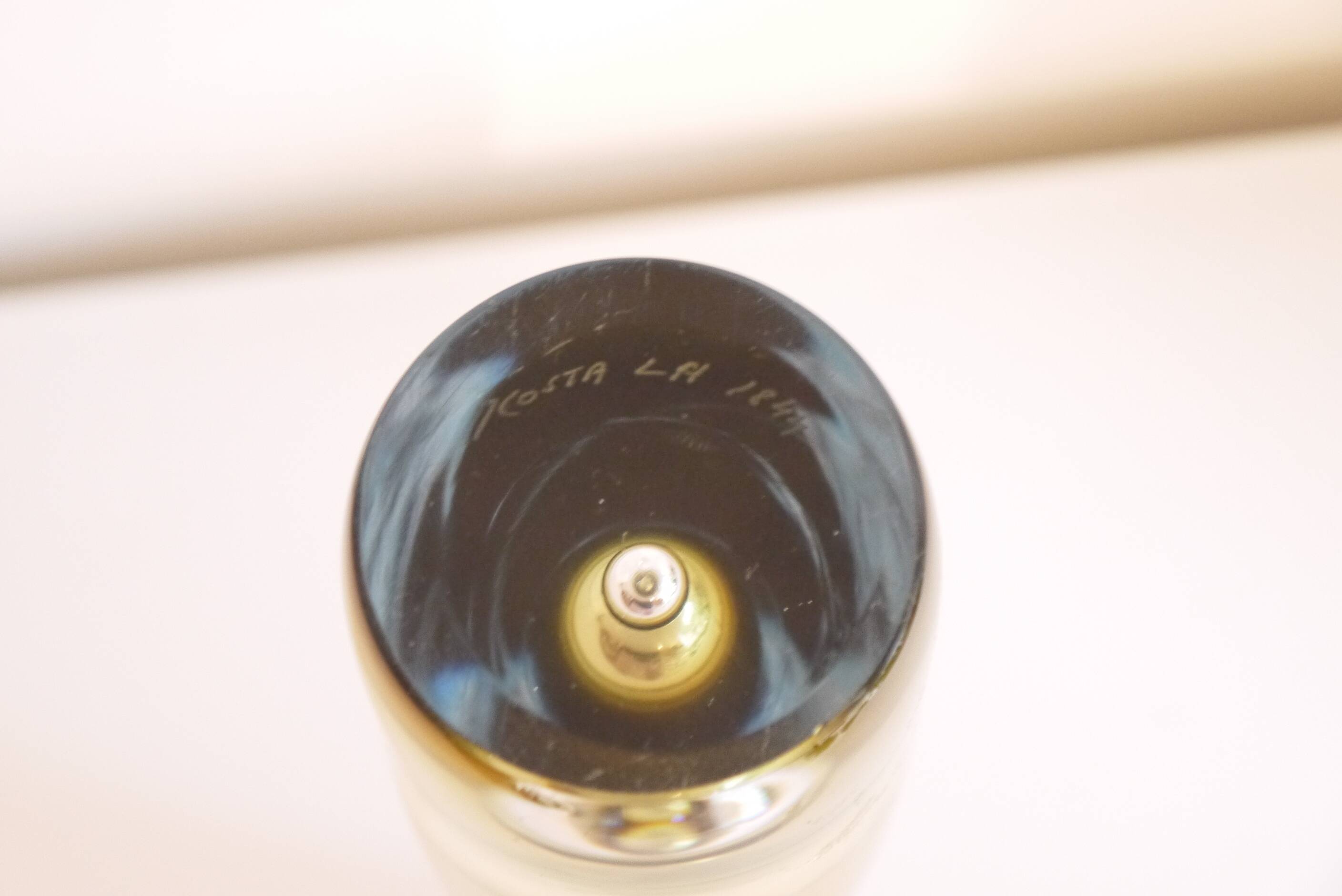 Swedish vase by Vicke Lindstrand for Kosta