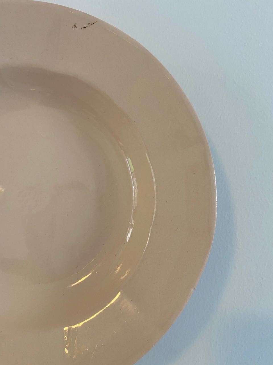 Service of powder pink hollow plates