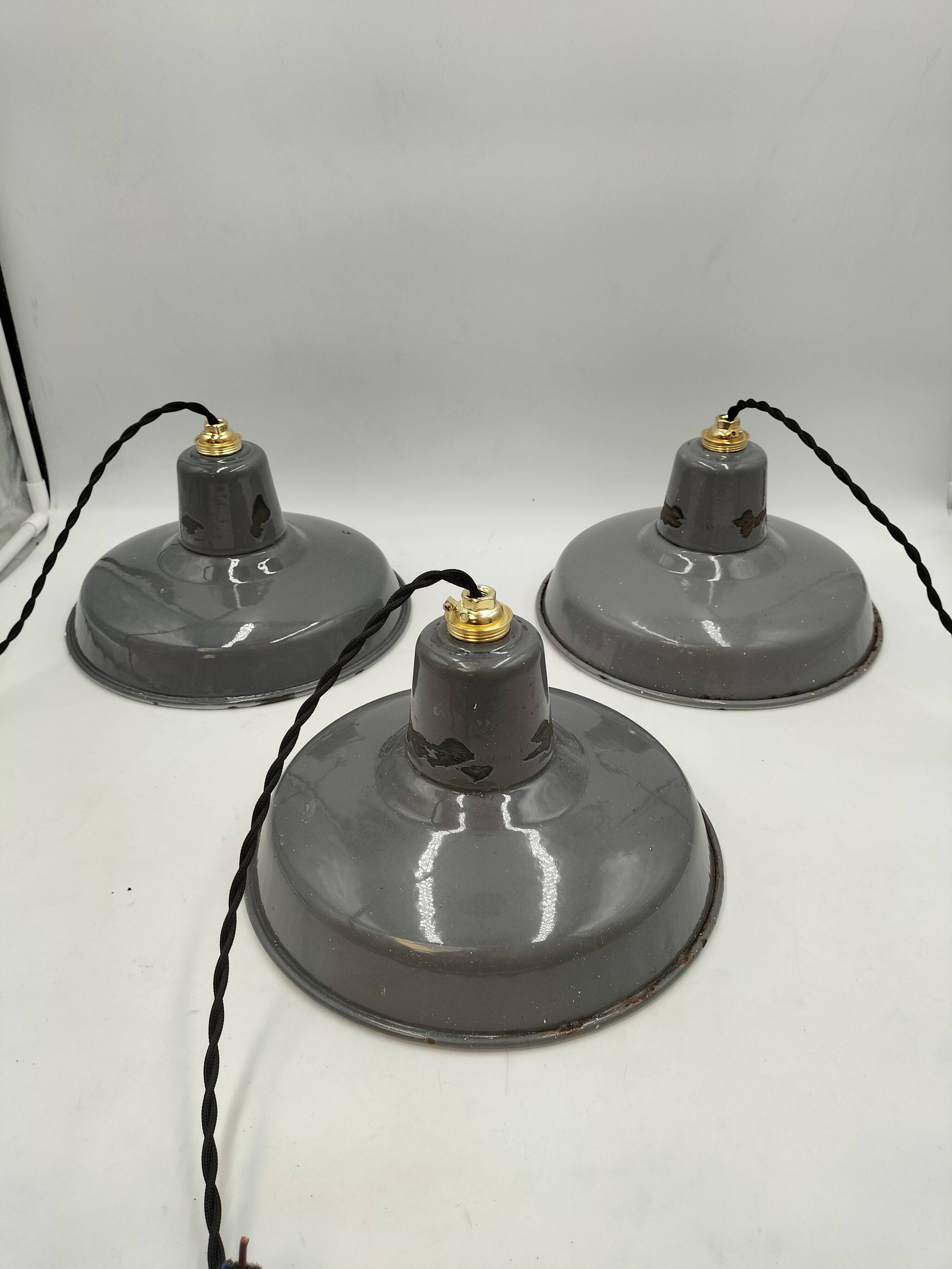 3 industrial pendant lights