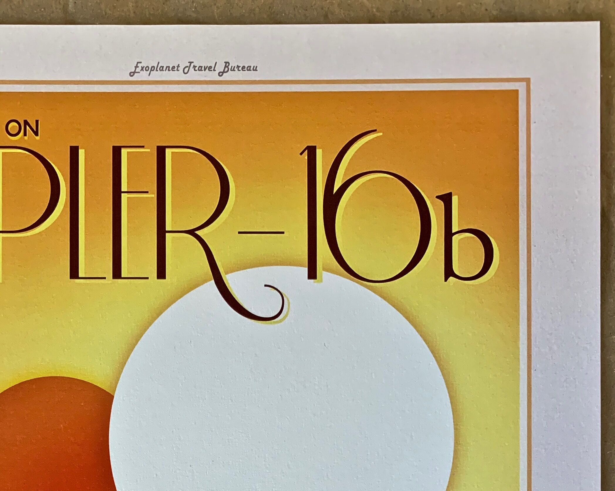 Impression lithographique de la planète kepler-16b issue de la série "visions du futur"