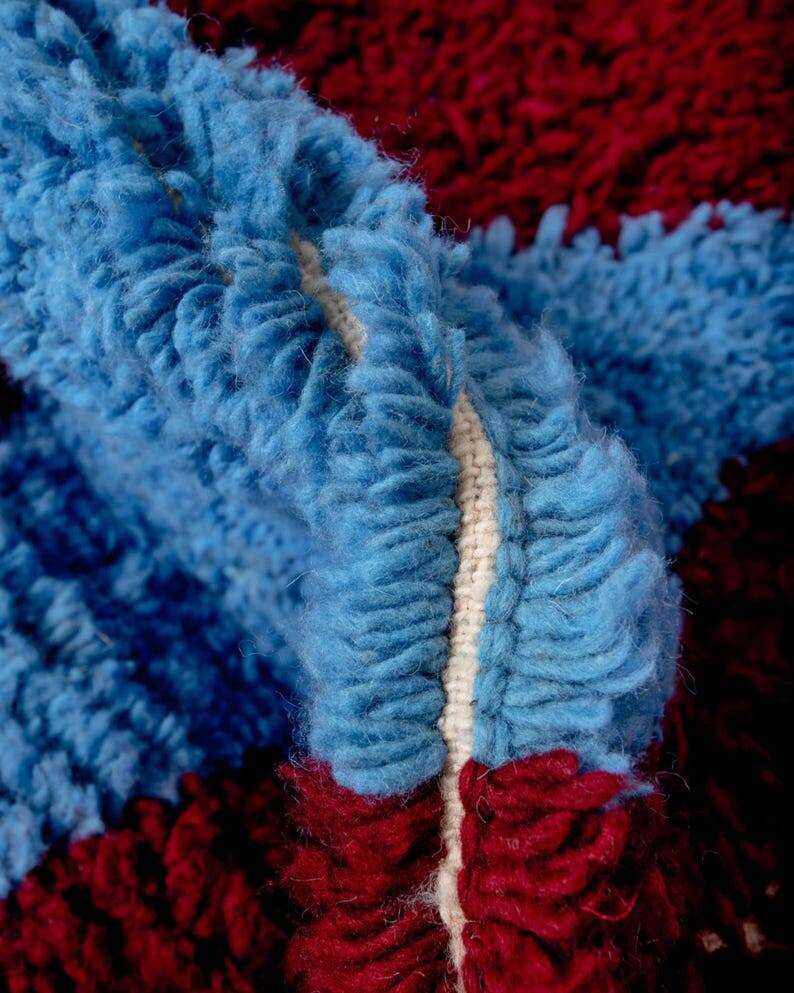 Handmade Moroccan pure wool rug, size 140 x 260 cm