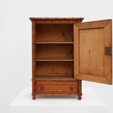 Armoire d'apothicaire en imitation bambou avec miroir et tiroir, France années 1900