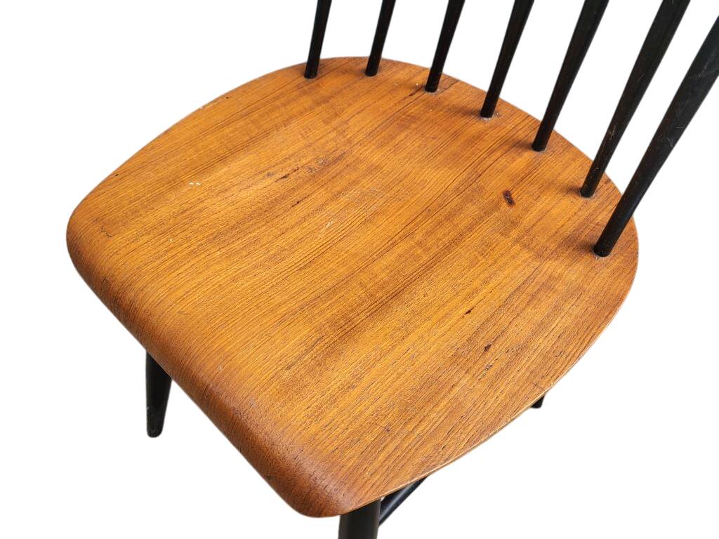 Scandinavian Fanett horseshoe chair with 7 rungs