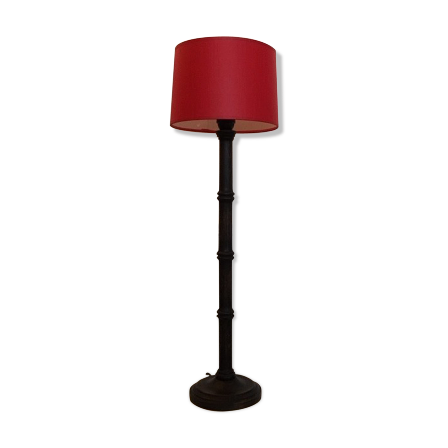 Bamboo-style wooden lamp