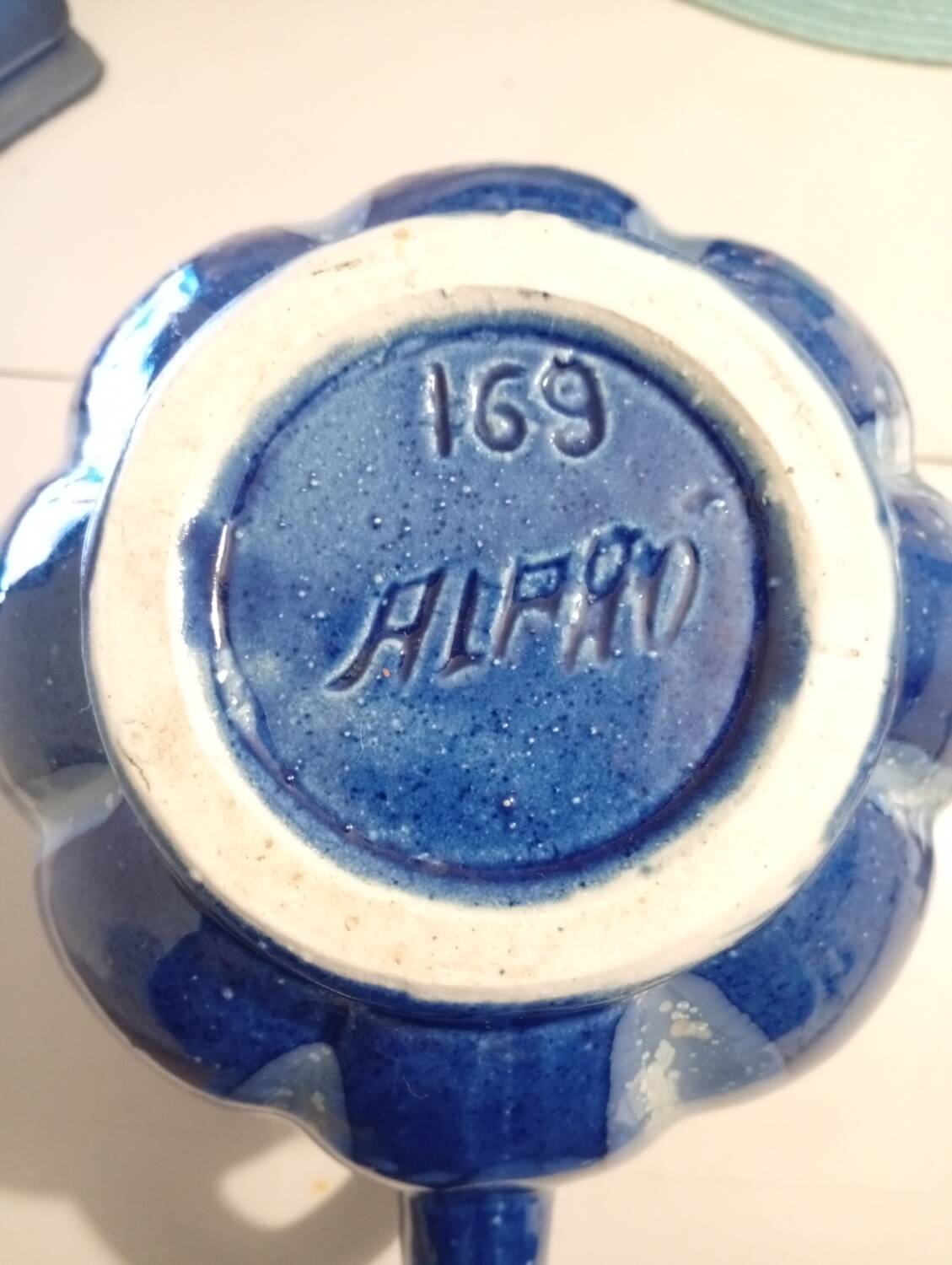 Vintage Pichet Alpho - Numbered Belgian Workshop 169. Between 1950 and 1970.