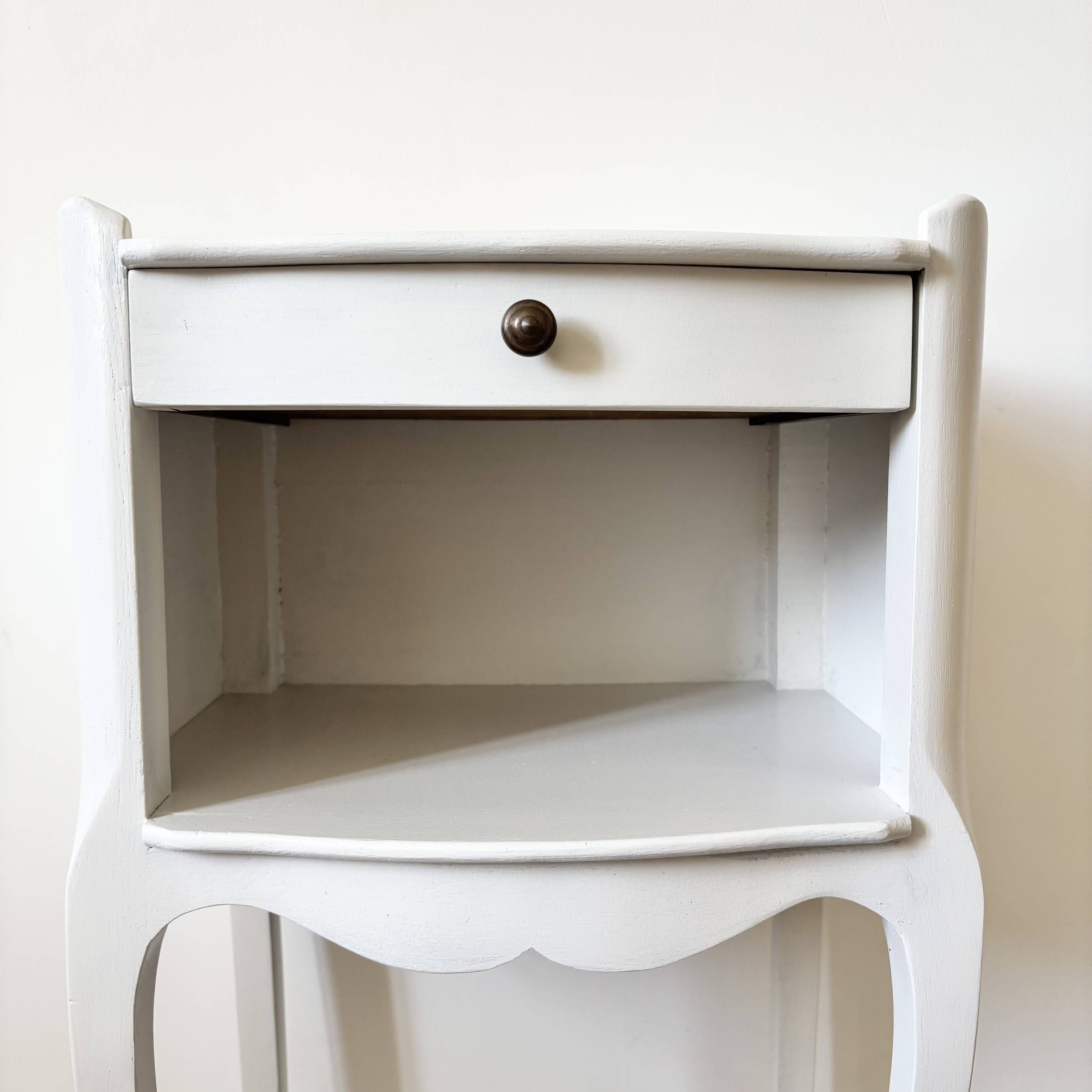 Pair of bedside tables