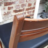 Chaise en teck et skaï noir de style scandinave