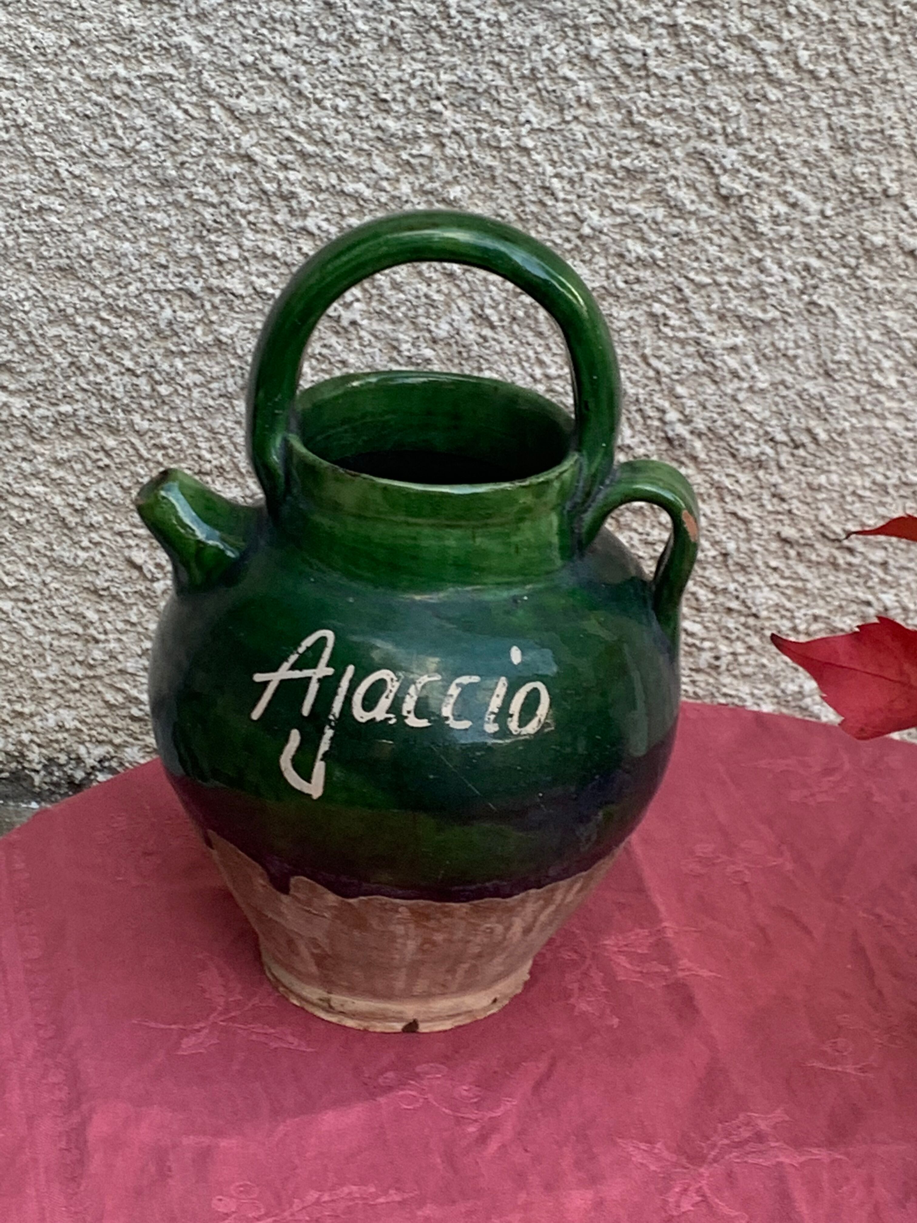 Ancient gargoulette in Corsican green glazed earth