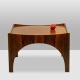 Paire de bouts de canapé ou tables basses en palissandre. Années 1970