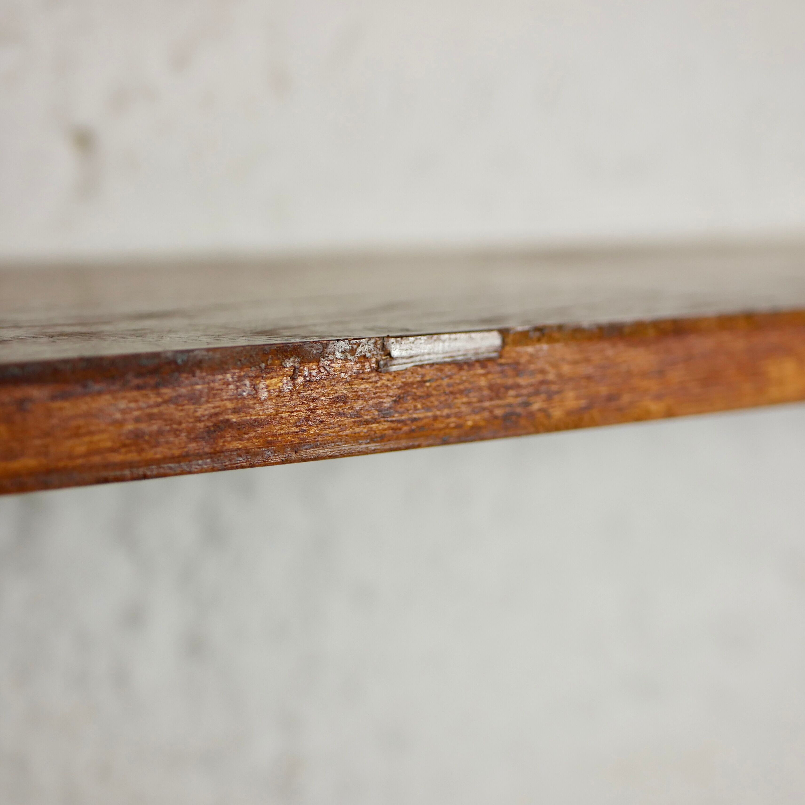 Set of modular shelves String style