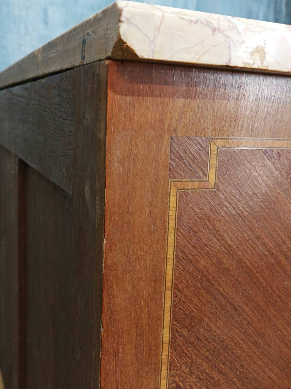 Commode marqueterie