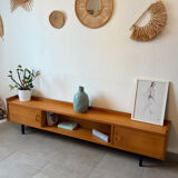 Vintage low oak sideboard (shallow)