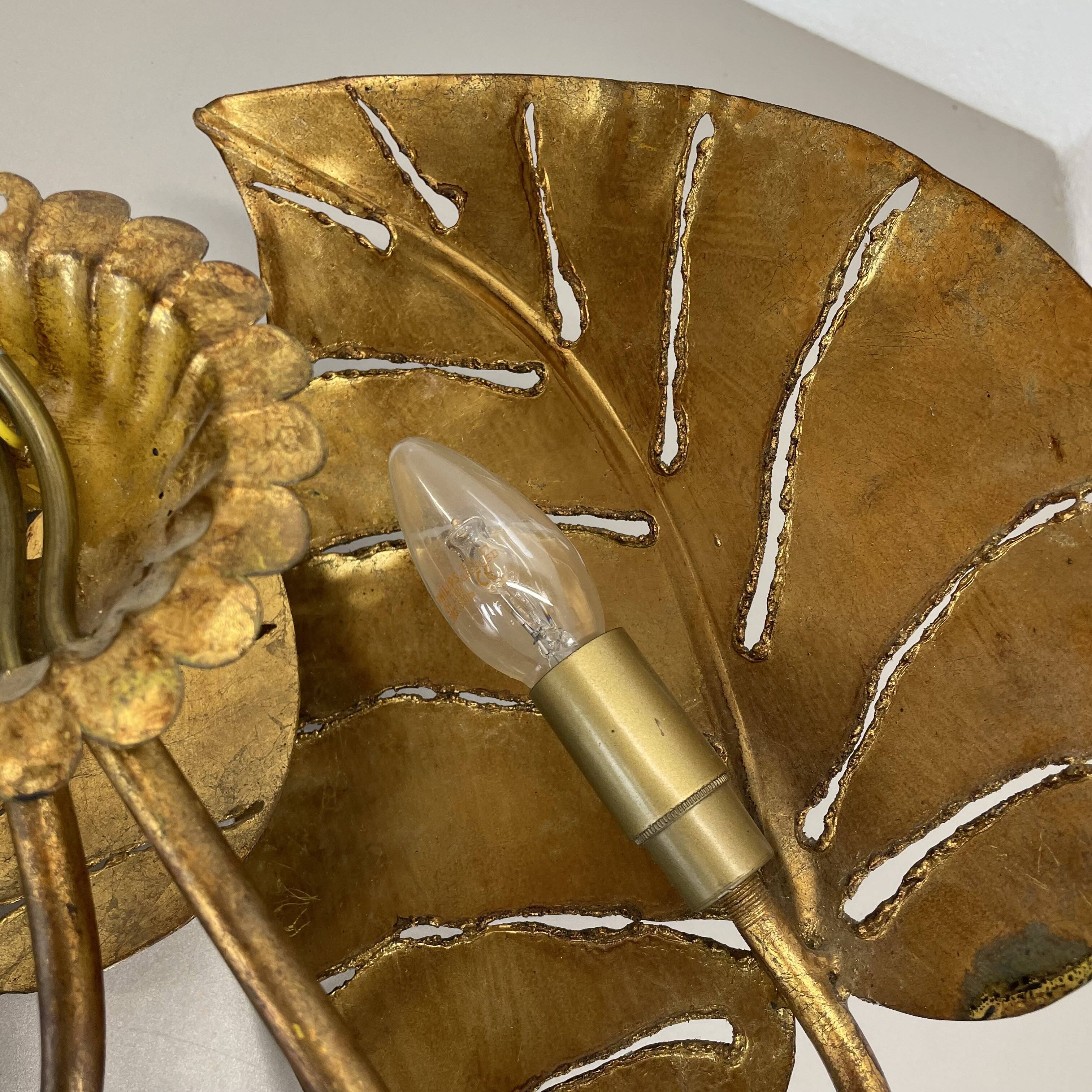 Golden metal "monstera" leaf wall light sconce, france, 1970s