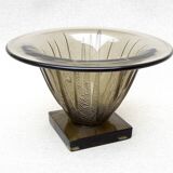 Coupe Art Déco en verre fumé à motifs géométriques