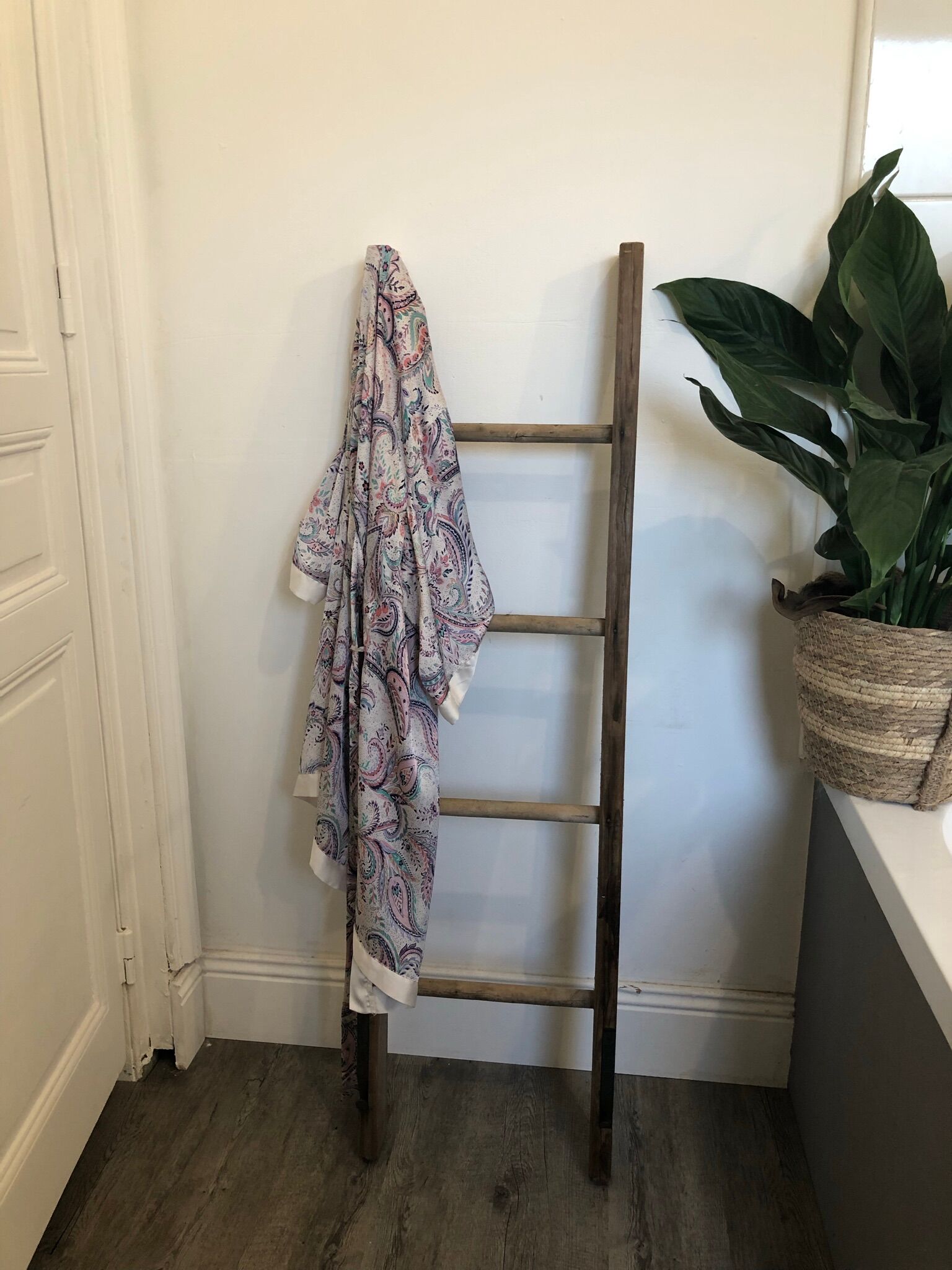 Solid wood ladder