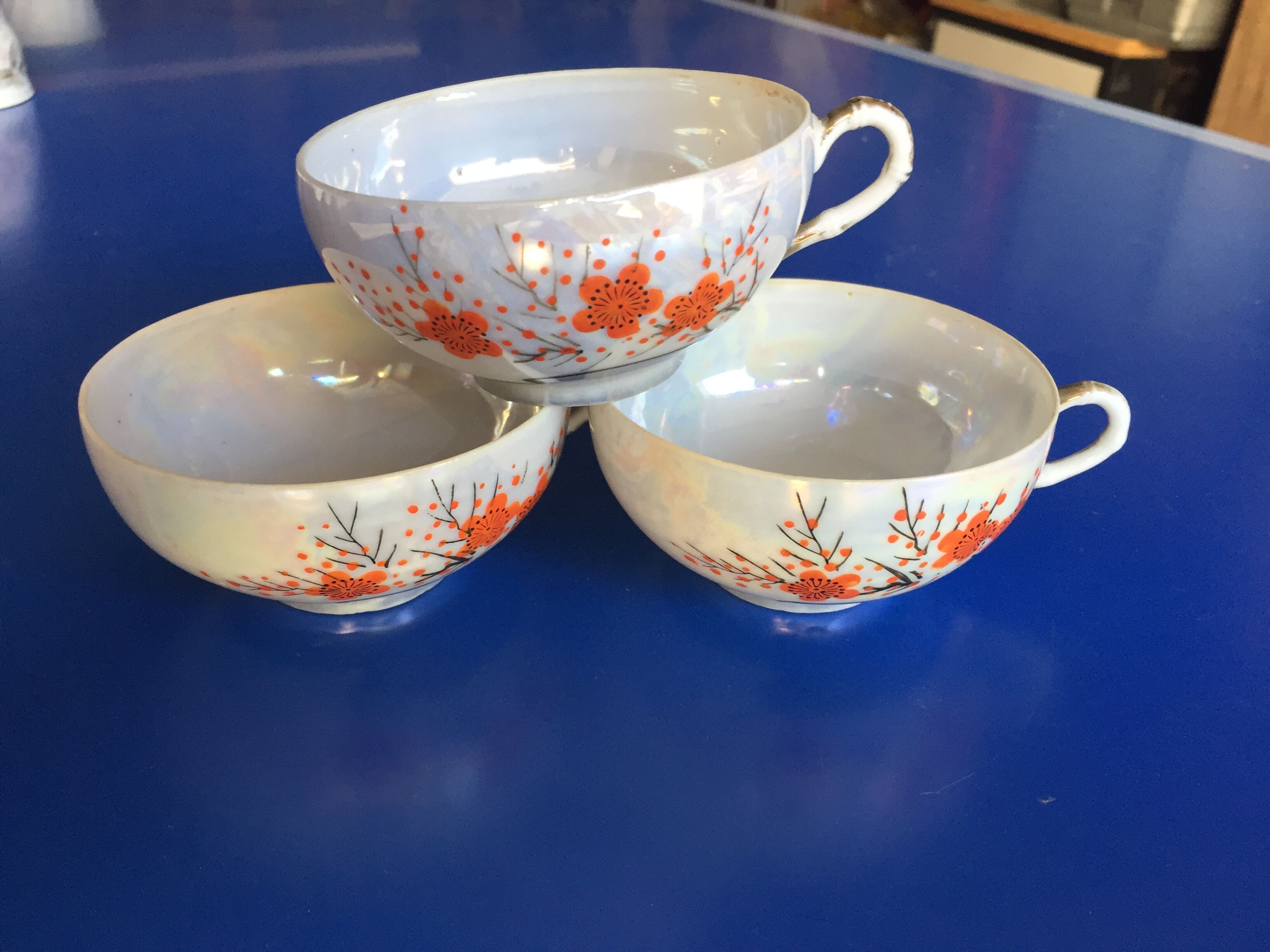 Set of Japanese porcelain cups