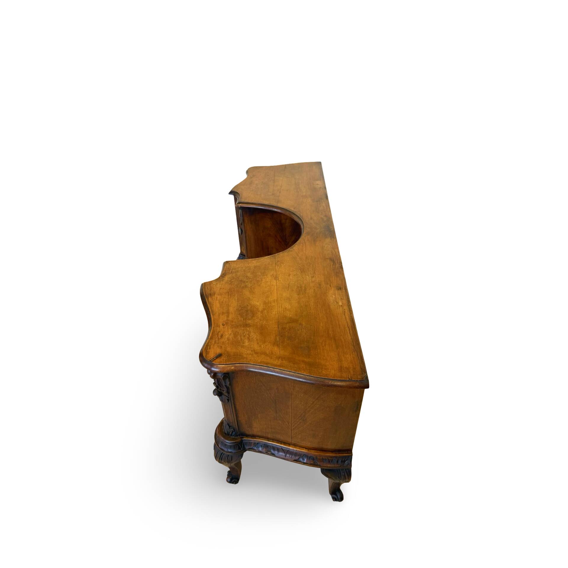 Italian console/petinus from the 1930s.