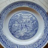 Blue pattern flat plate Very good condition