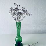 Vase vert en verre