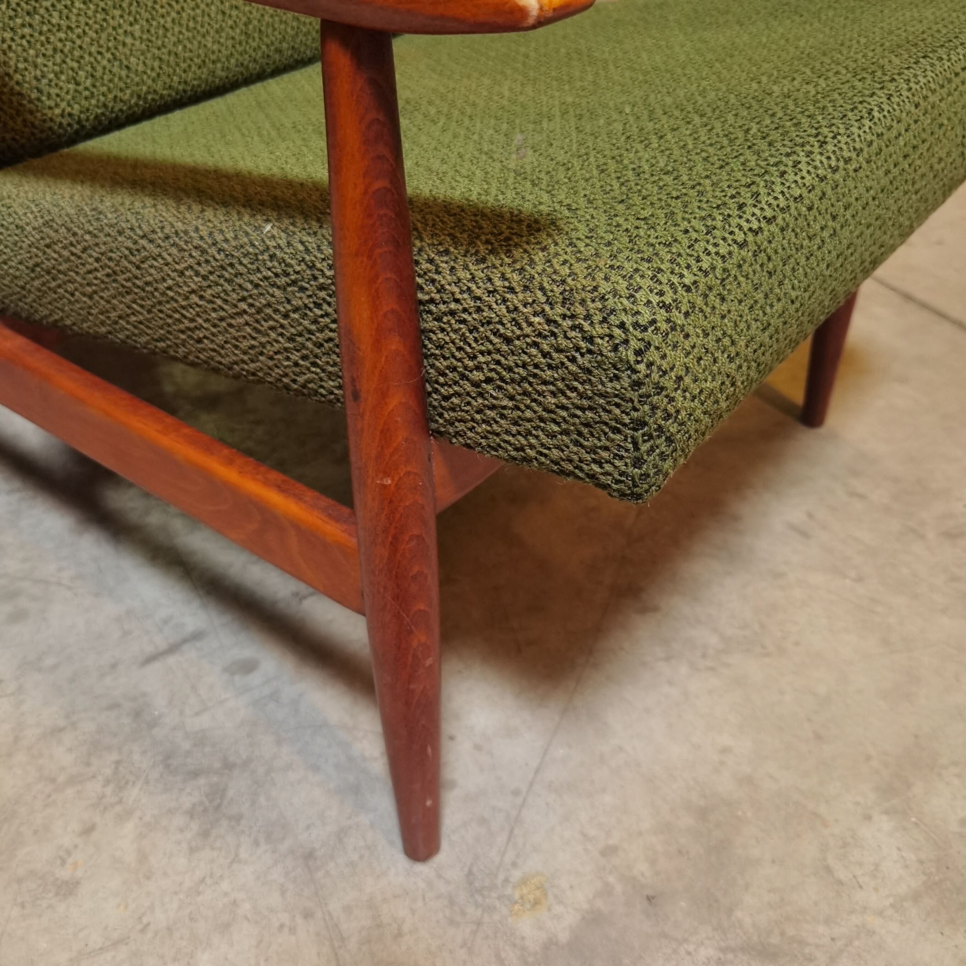 Pair of armchairs by Frantisek Jirak for TON Bystřice (Thonet)