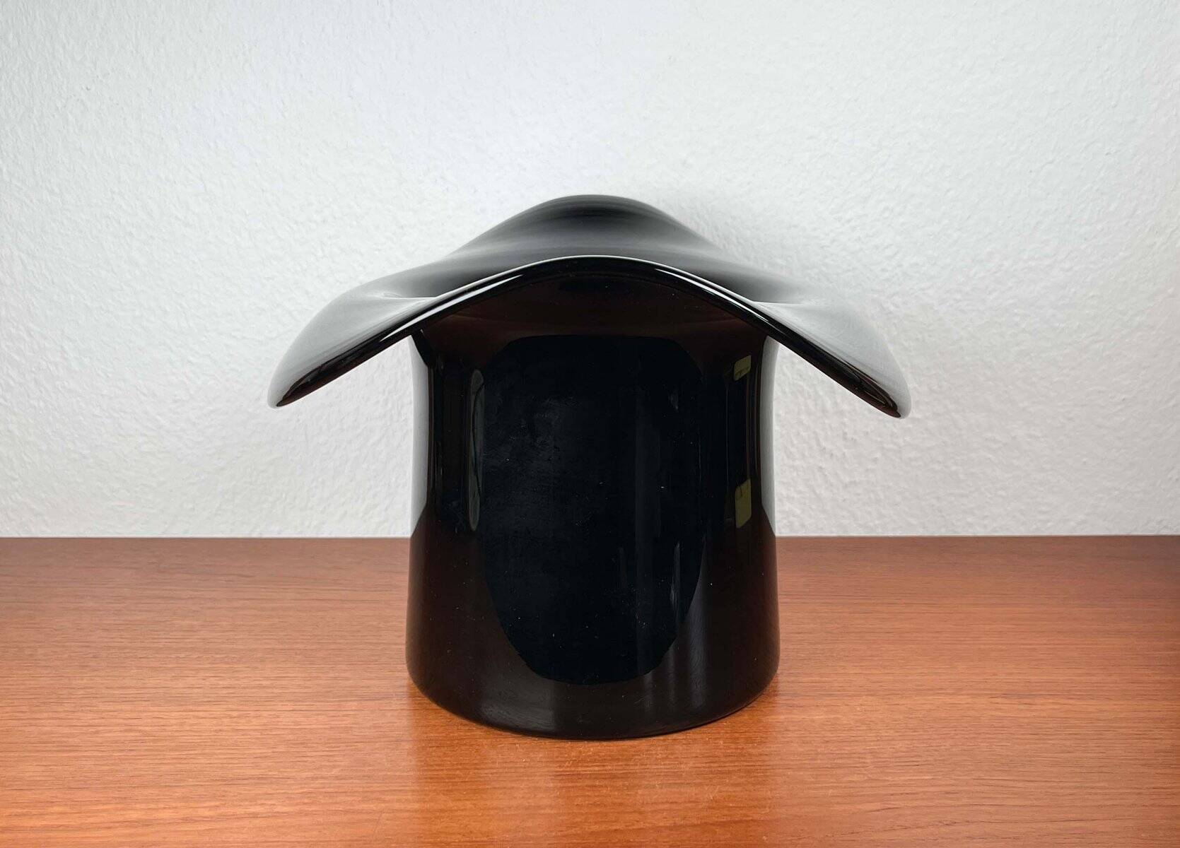 Vintage Italian vase top hat in Murano glass, 1980s.