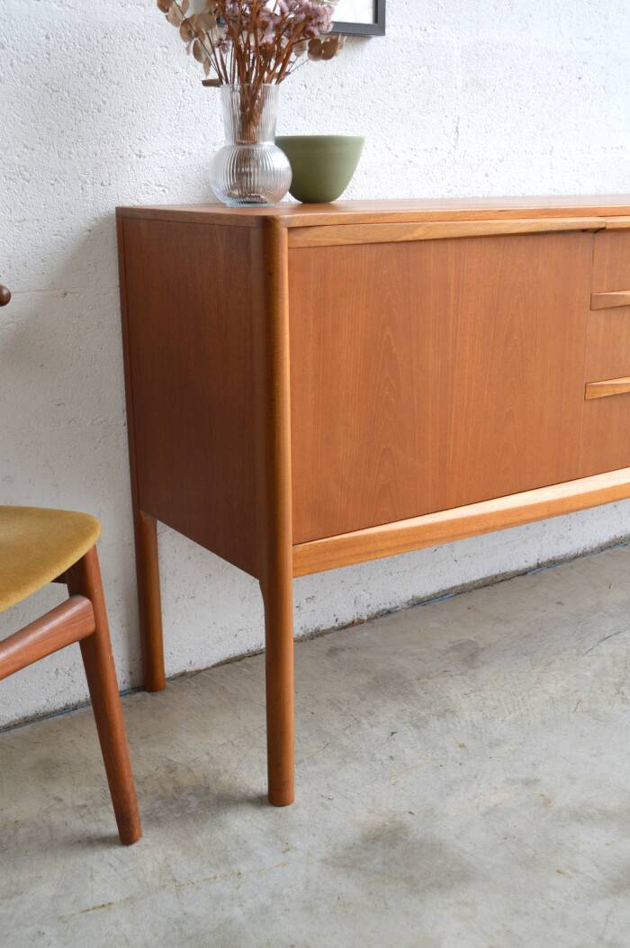 Scottish enfilade by McIntosh 175 cm