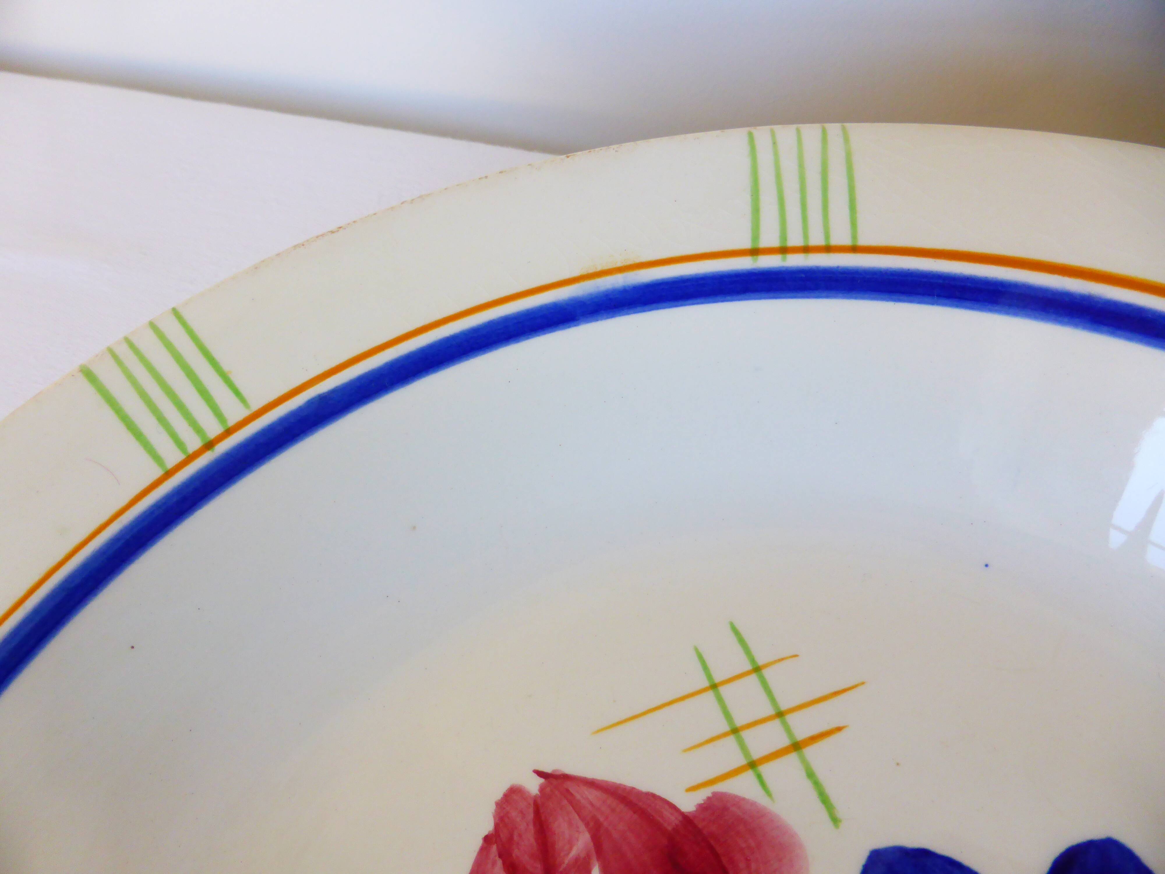 1 vintage hollow round plate from the Gien factory, model Robinson 2106106.