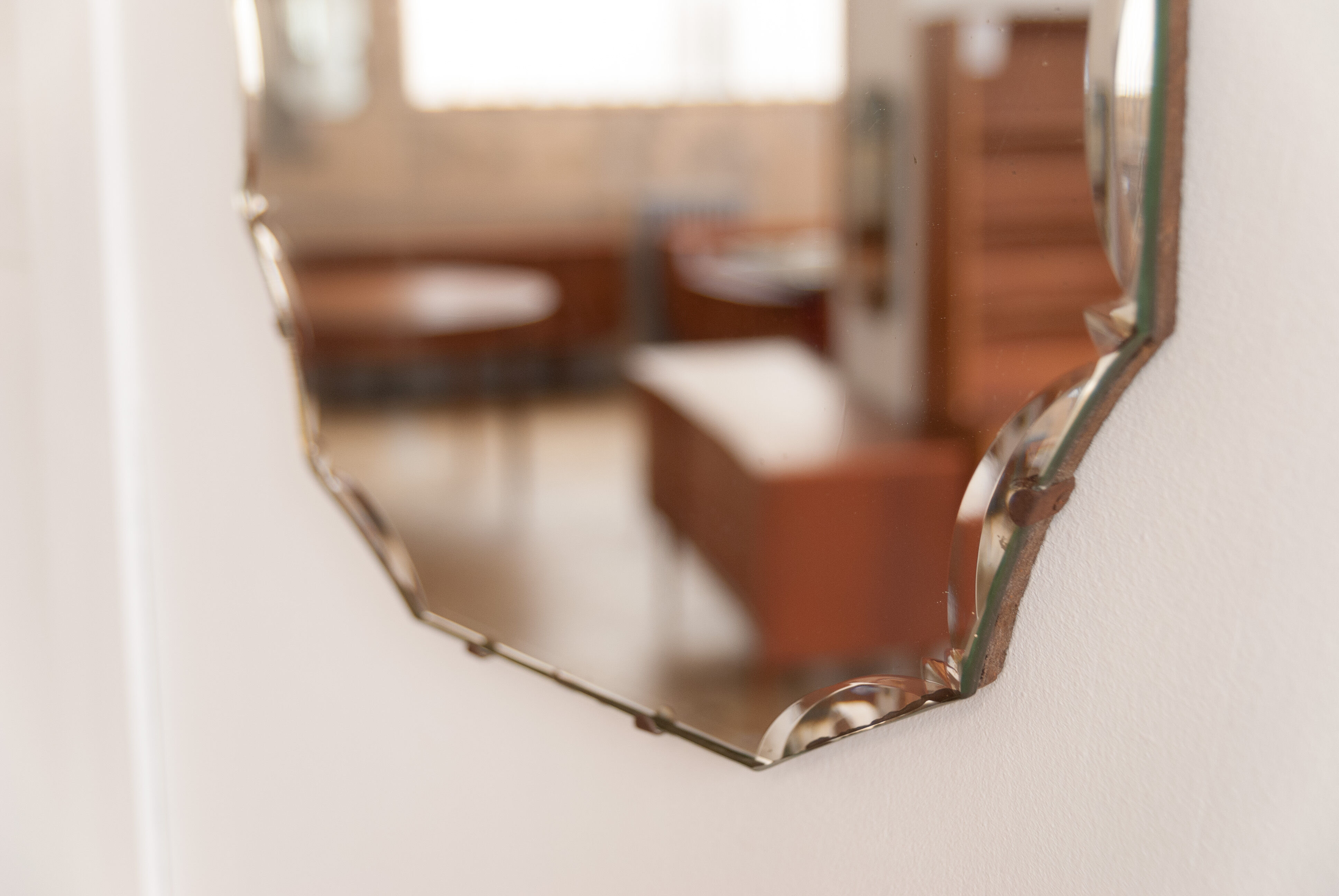 Bevelled mirror 30s 33x56cm