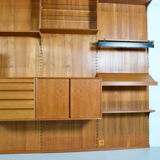 Modular wall system with panels Cado Poul Cadovius teak years 1959