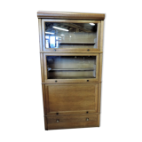 Furniture MD in light oak of vintage years.