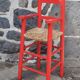 Chaise haute paillée pour enfant