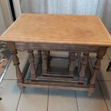 Air-glued solid wood nesting table