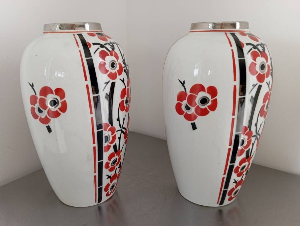 Paire de vases art déco faïence moulin des loups 1930