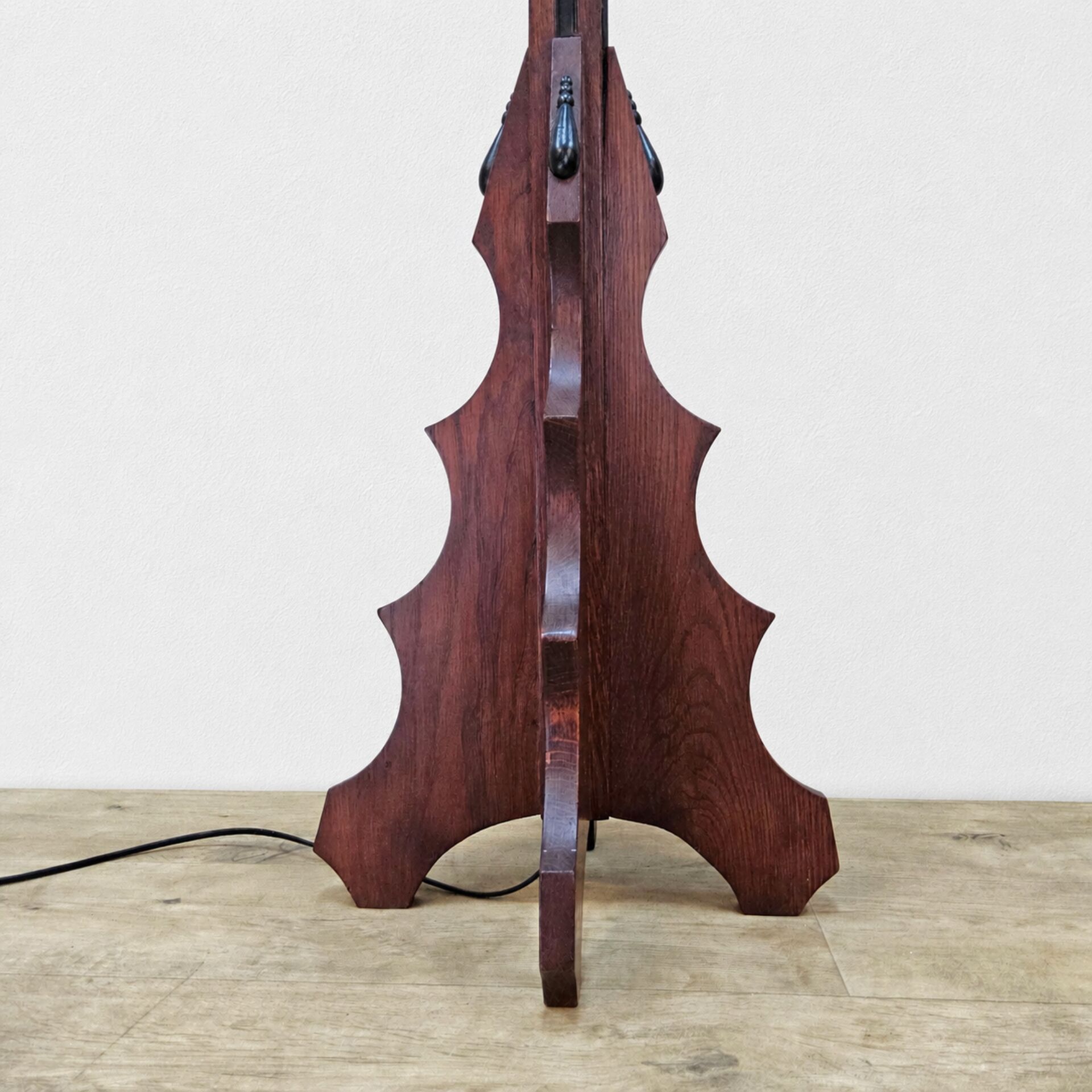 Lampe de sol Art Déco de l'École d'Amsterdam en vitrail