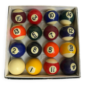 Set of 16 vintage billiard balls