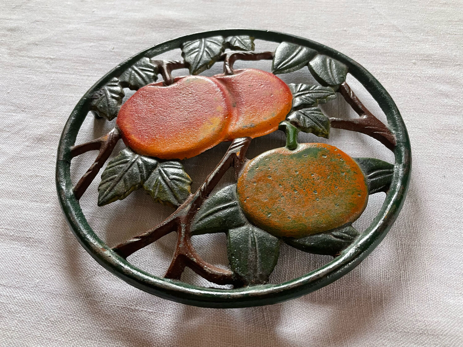 Cast iron trivets Apples