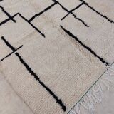 Handmade Moroccan Berber Rug 260 X 148CM