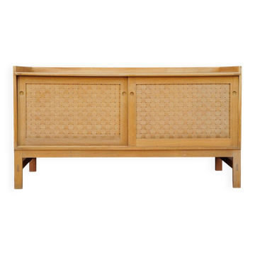 Buffet en chêne vintage danois par Ilse et Ove Rix pour Uldum Møbelfabrik