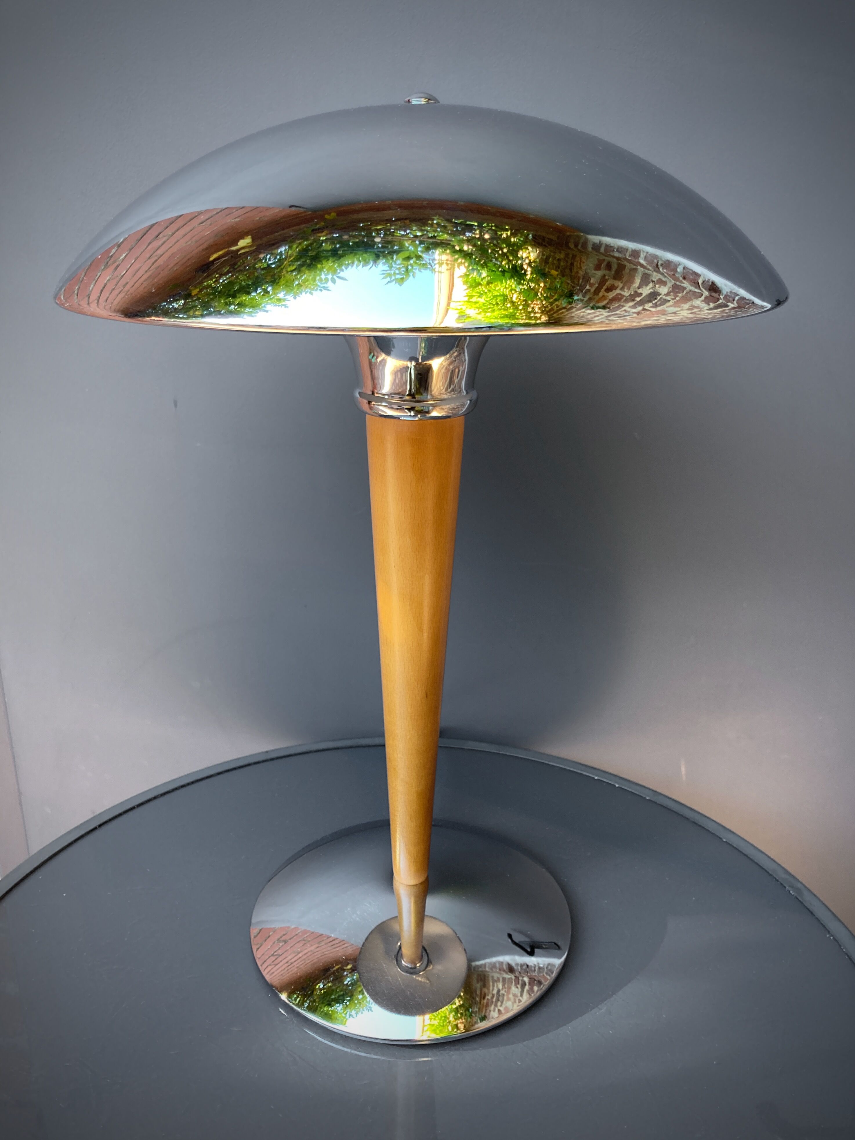 Desk lamp model Titan GB Geprüfte Sichereit