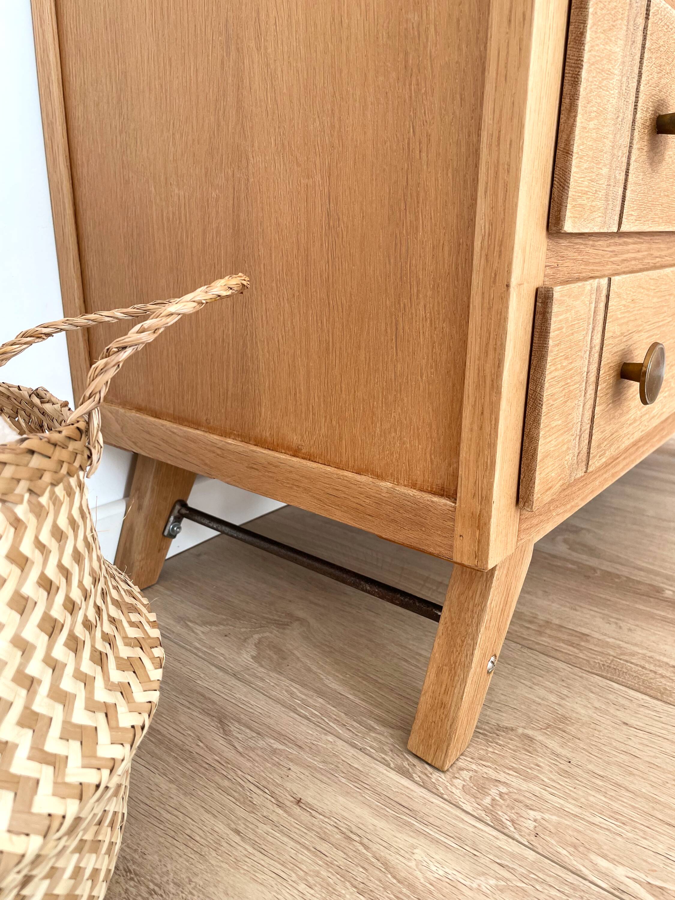 Vintage chest of drawers