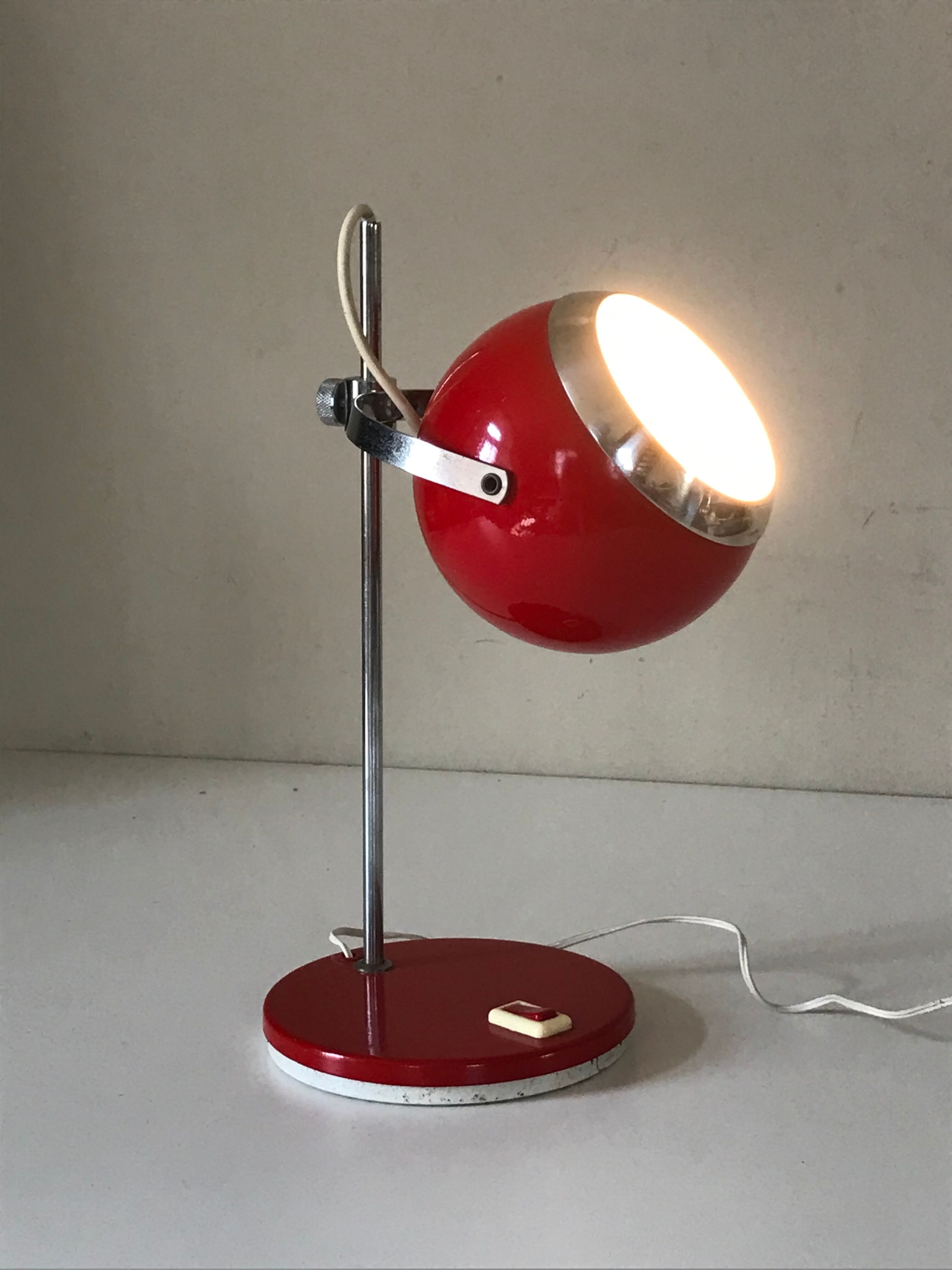 Vintage red eye ball lamp 1970