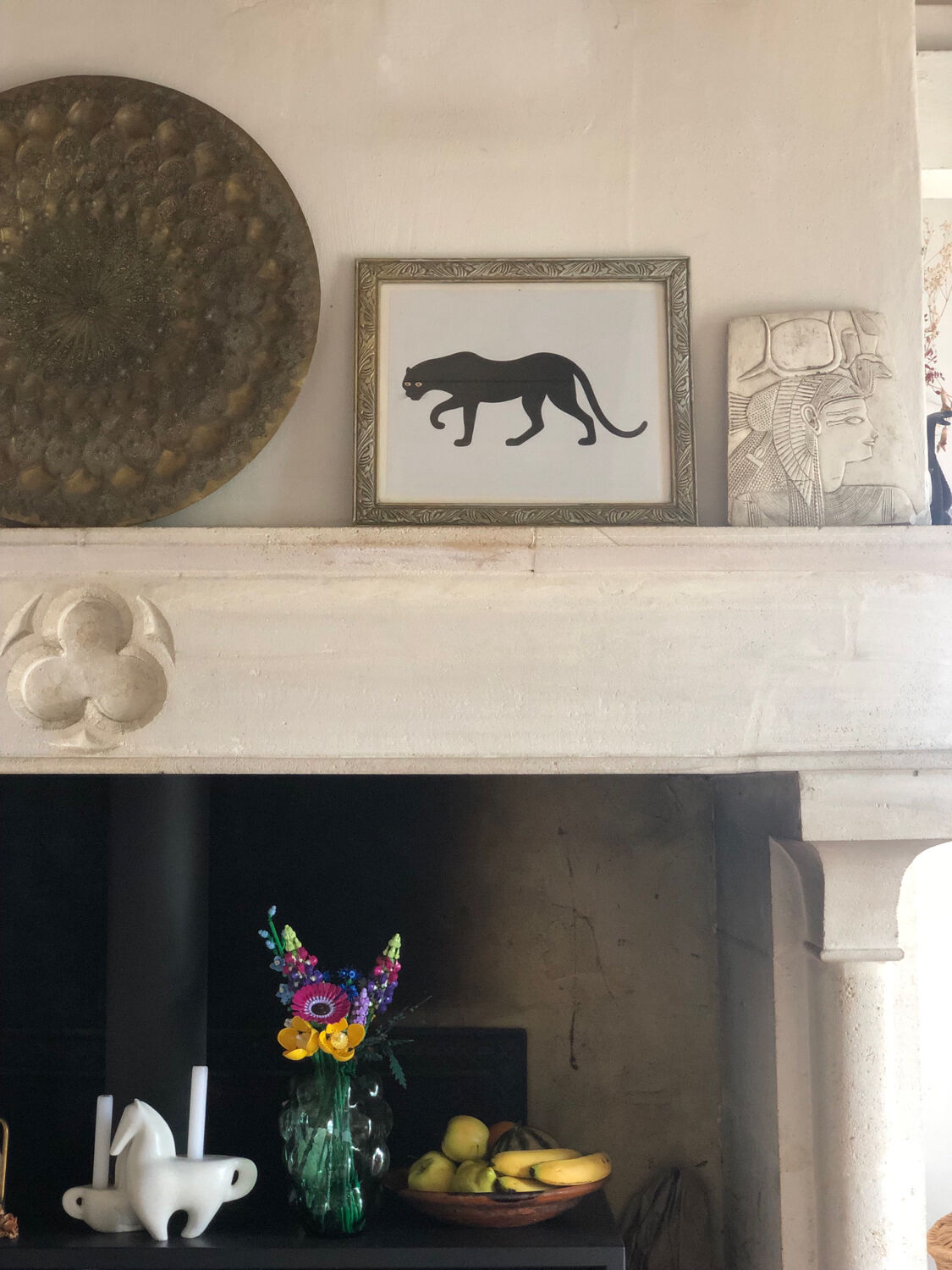 Glass frame & panther illustration