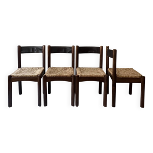 4 chaises modernistes