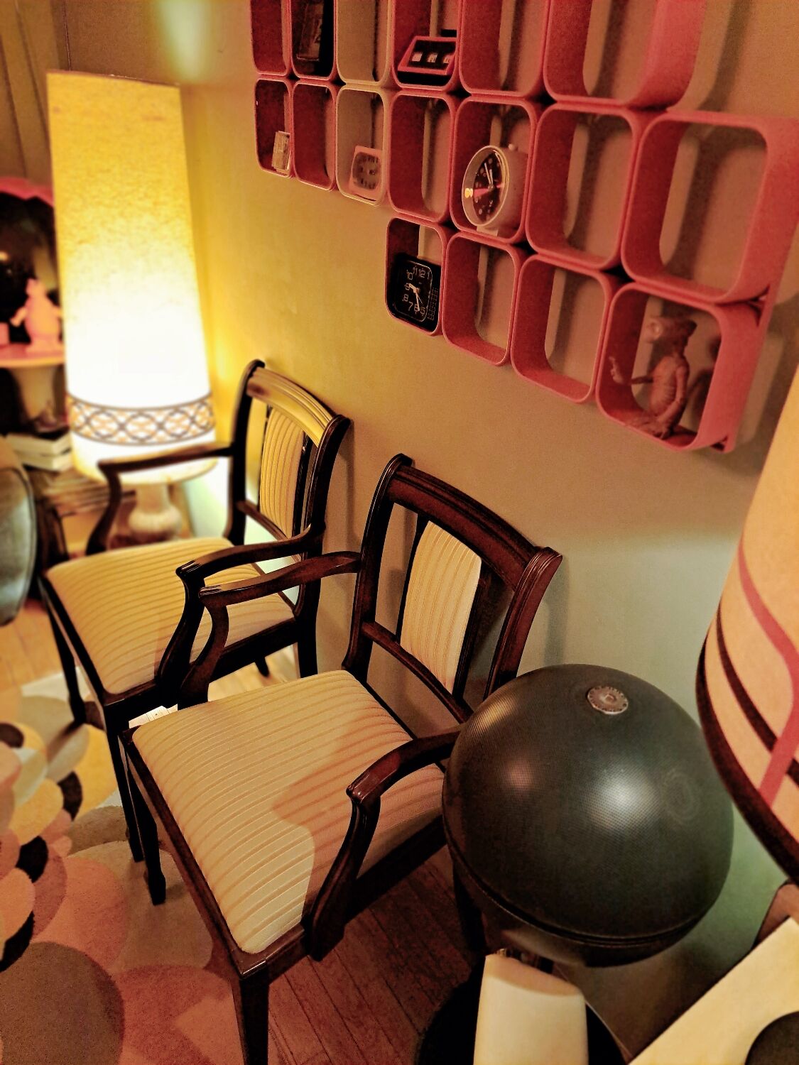 Paires de fauteuils de salon heldense acajou circa 1950