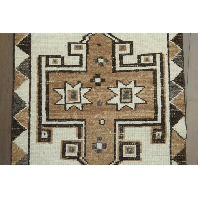 1970s Vintage Turkish Hand-Knotted Wool Cotton White Runner Rug 90x395