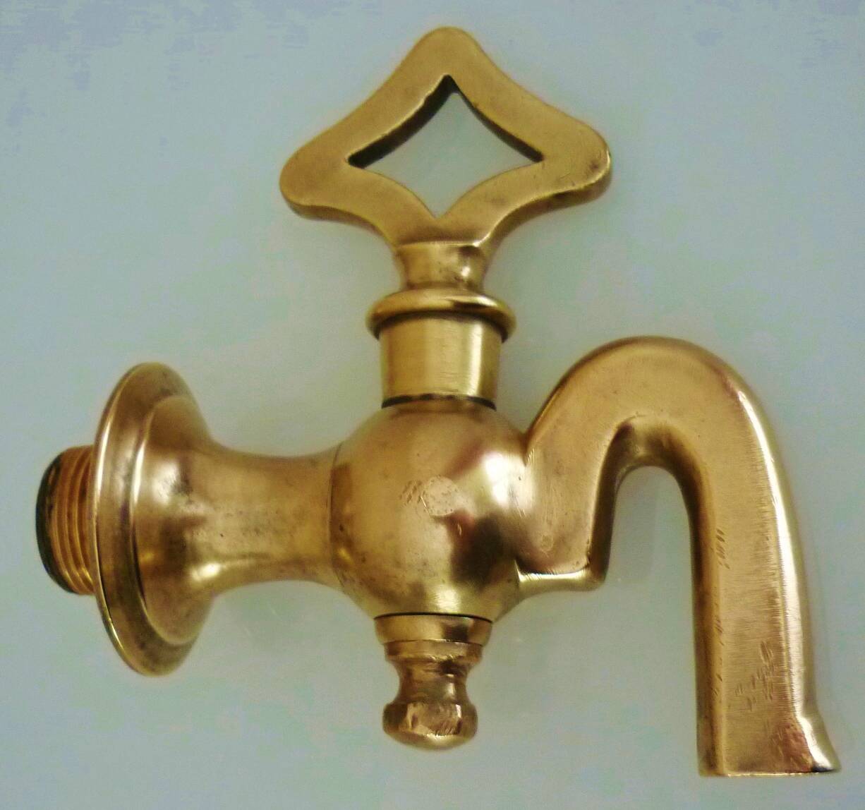 Old fountain tap for garden in brass, 4 parts