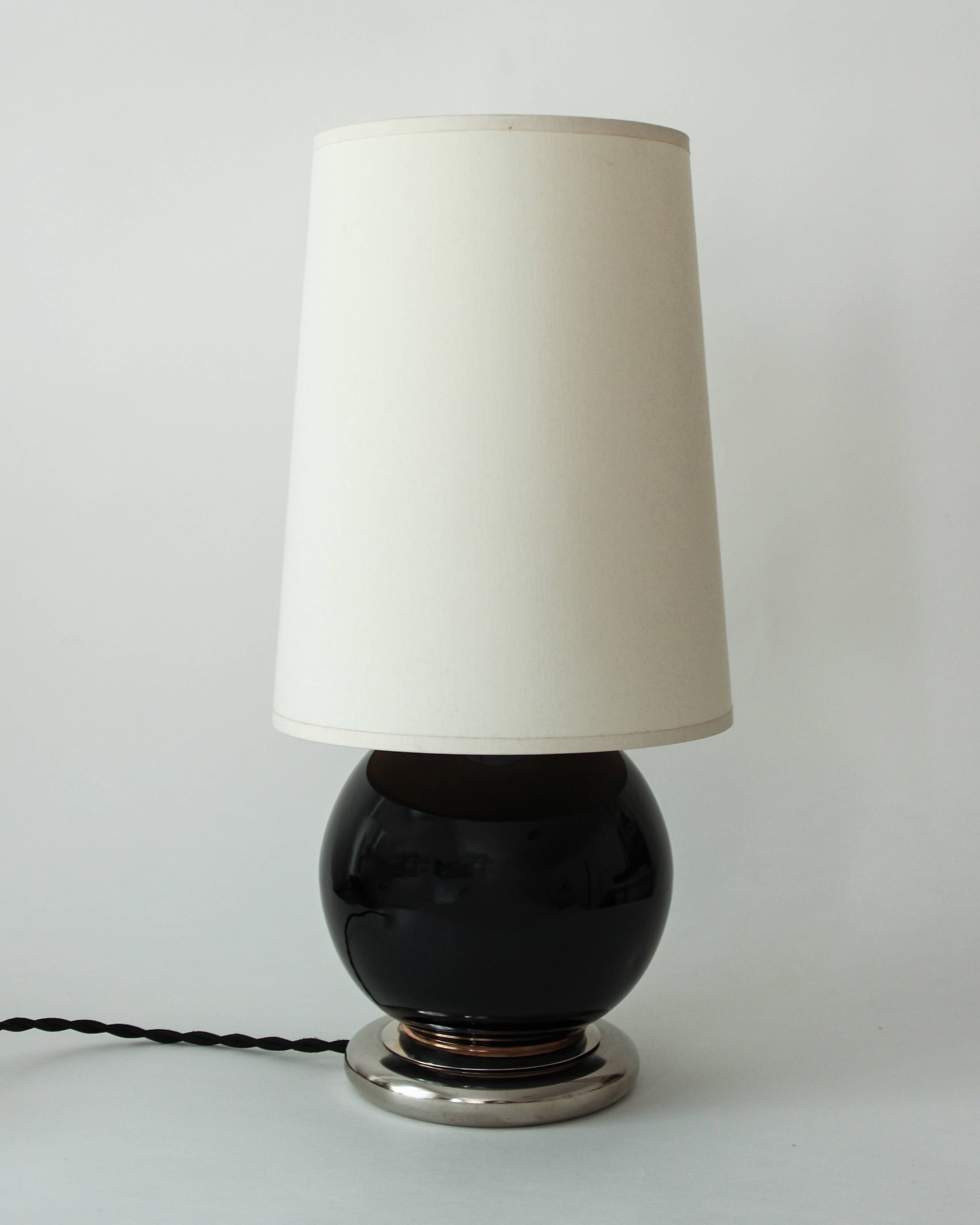 Lampe de table art-déco dans le goût de Jacques Adnet