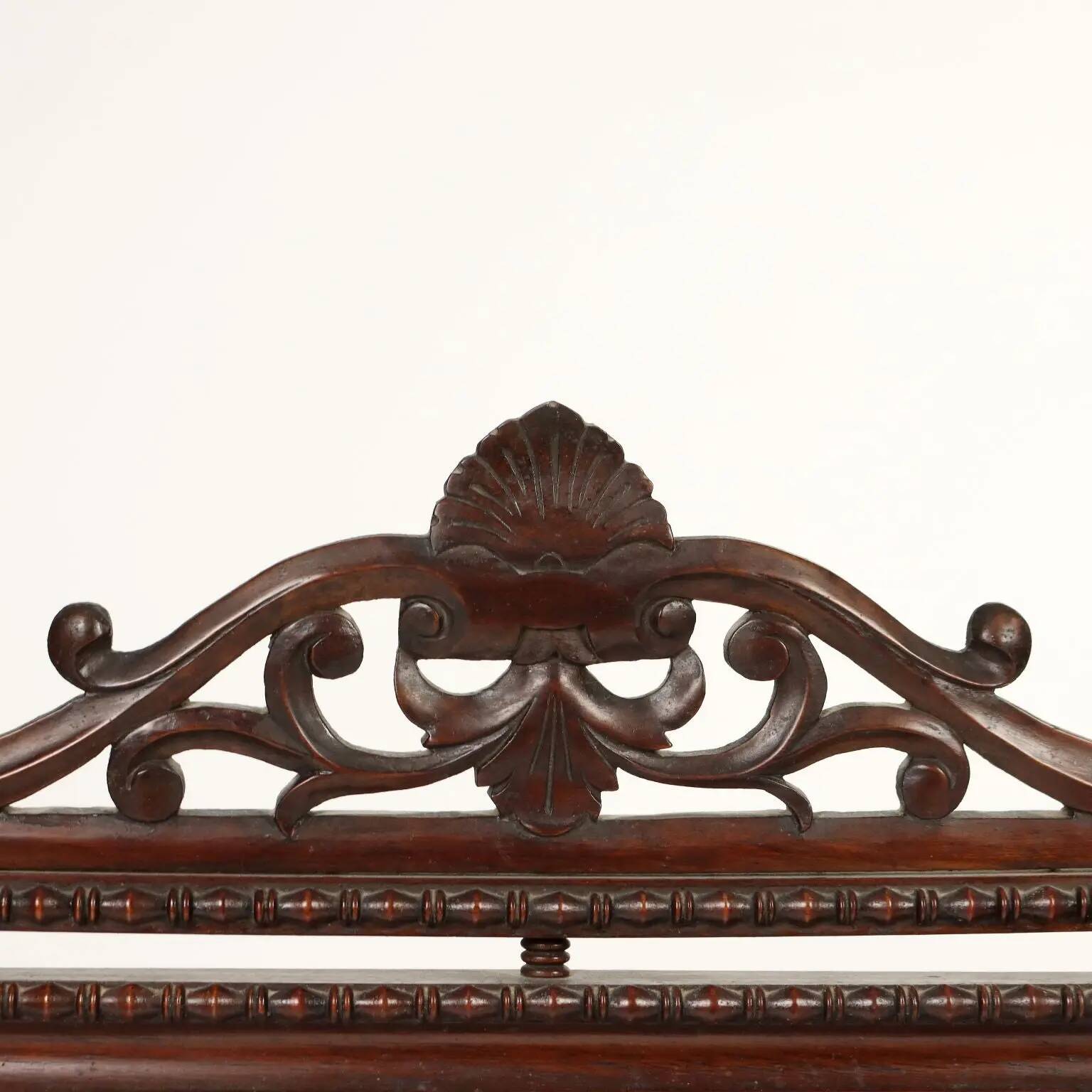 Small antique psyché mirror in mahogany and poplar, Italy, 19th century.