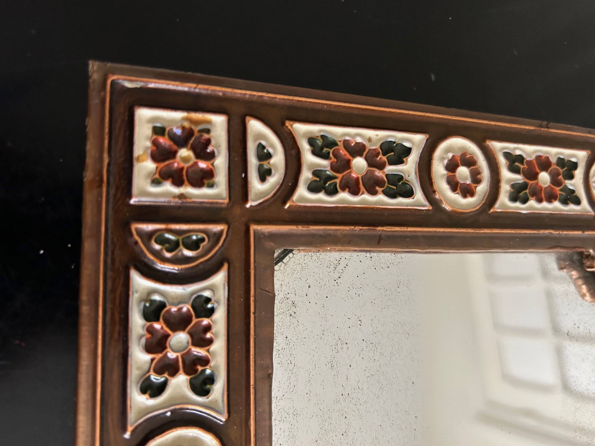 Enameled mirror 1970