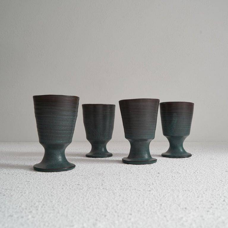 Set von 4 holländischen Mid Century Studio Pottery Bechern